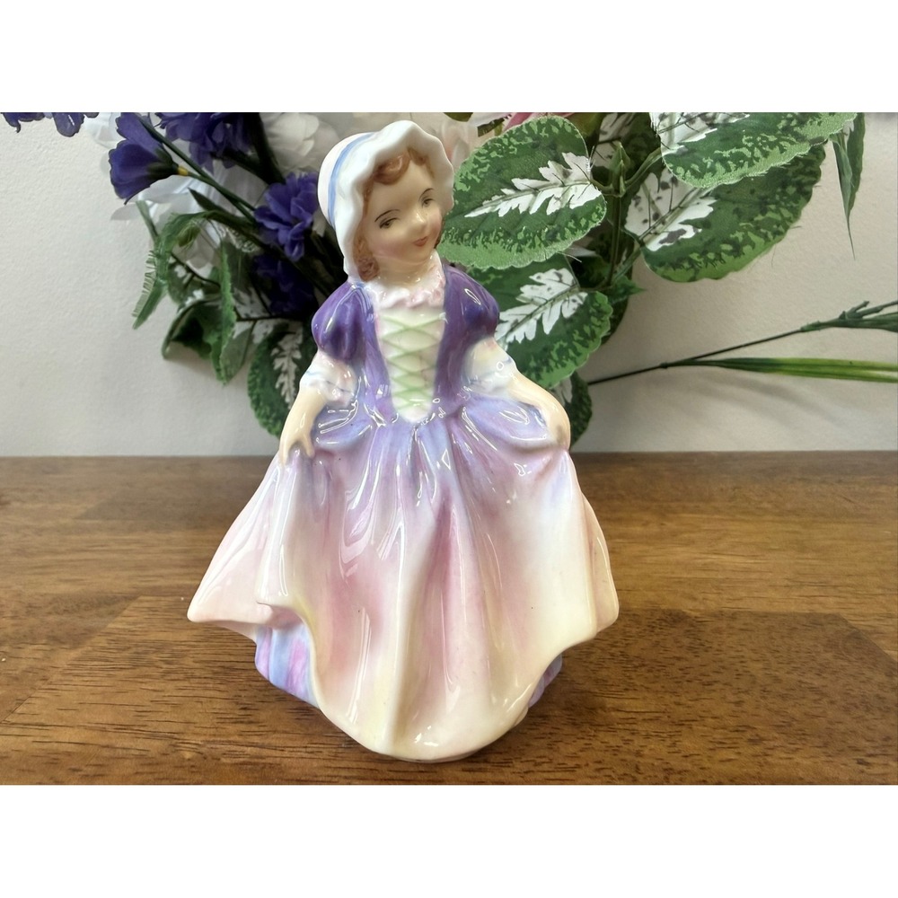 Royal Doulton Dinky Do Figurine HN 1678 England 1930 Vintage Decor Retro Gift